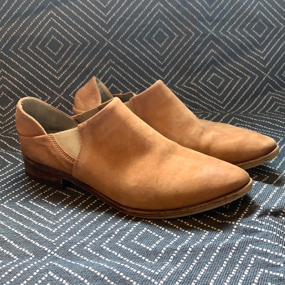 Free People distressed leather shoes